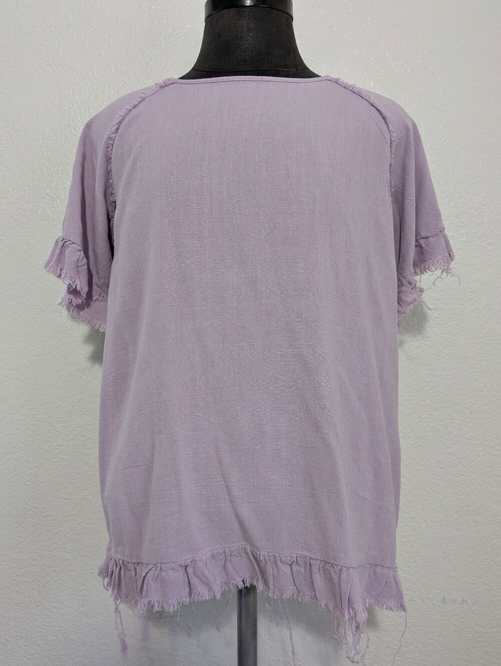 Entro Lavender Frayed-Hem Short Sleeve Large Rayon Blend Tee Blouse